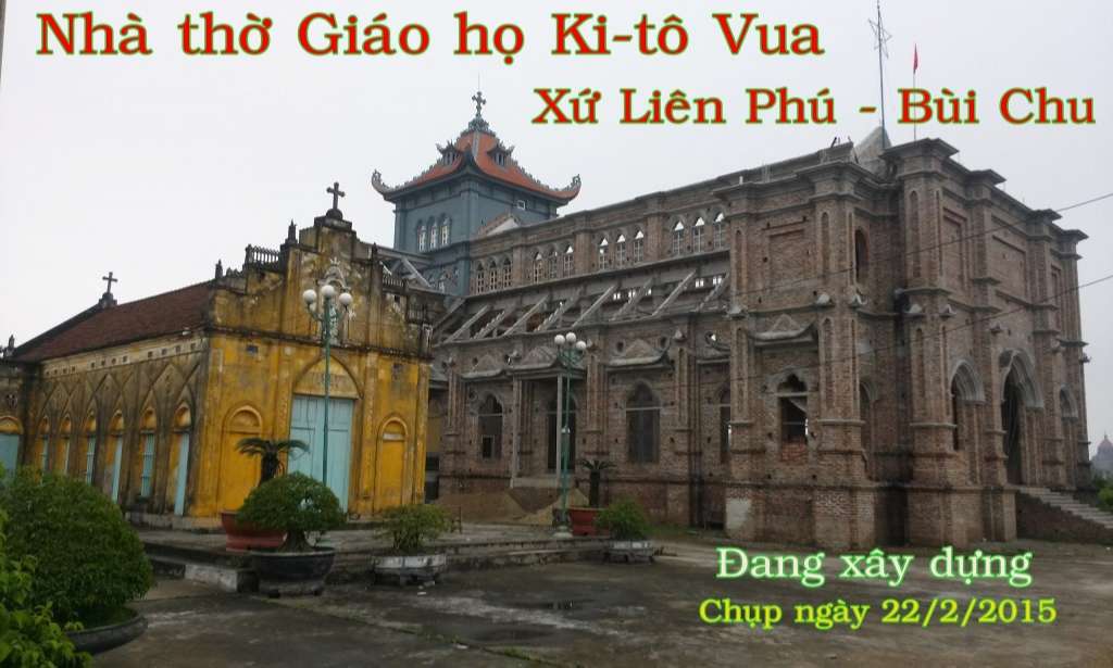 Hình ảnh nhà thờ giáo họ Trung Châu đang xây dựng